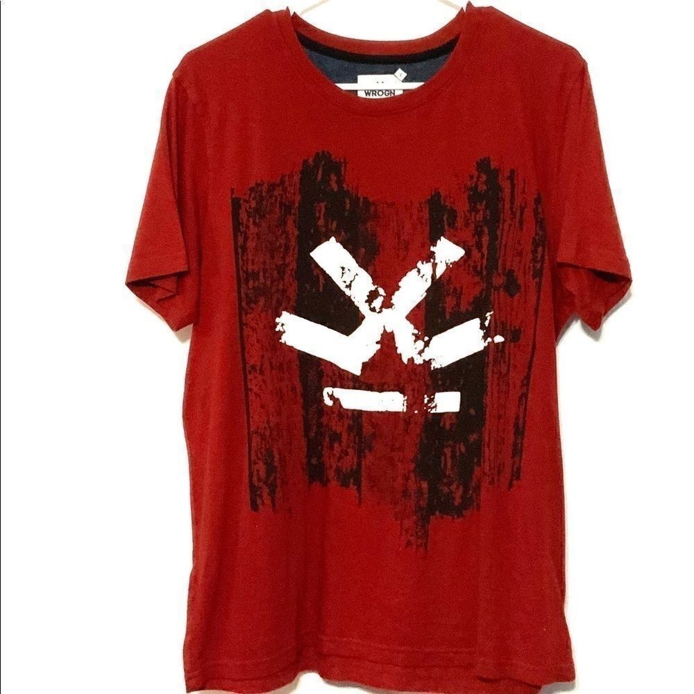 Wrogn red distressed short sleeve tee large